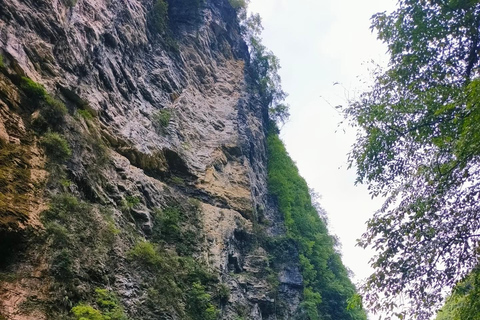 Zhangjiajie Grand Canyon & Glass Bridge B line: Basic Ticket Canyon & Glass Bridge B: Ticket + slide way/Elevator down