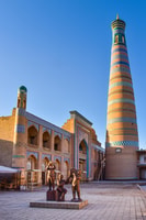 Guided walking tour in Khiva - Housity