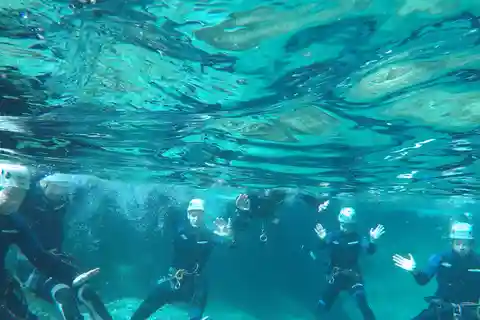 Río Verde, Otivar, Granada: canyoning em águas cristalinas, saltos e rapel