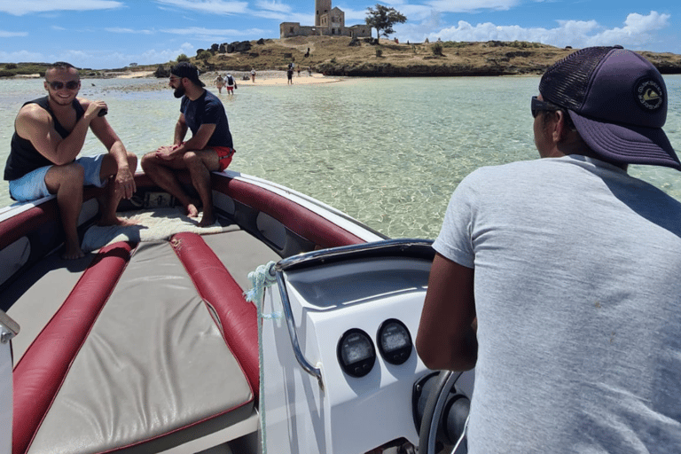 Private Ganztagestour mit dem Schnellboot - Blaue Bucht bis Ile Aux Cerfs