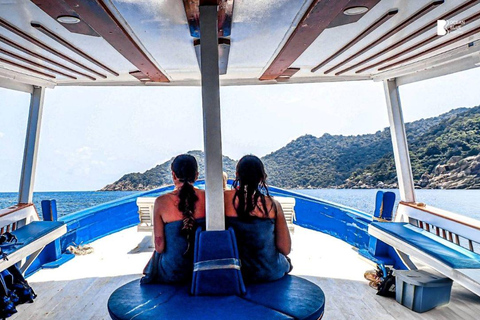 Koh Tao: Snorkel with Turtles at Nangyuan with Fewer Crowds