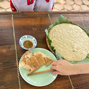 Hanoi: Vietnamese Tea, Cake & Hammock Weaving Experience Hanoi: Vietnamese Tea, Cake & Hammock Weaving Experience