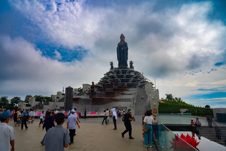 Black Virgin Mountain, Caodai Temple, Buddha Pagoda Tour Private Tour With Buffet