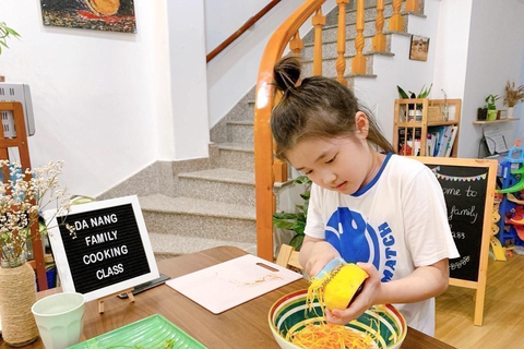 Da Nang Family Cooking Class - with Local Family in Da Nang