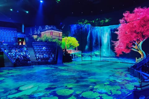 Shanghai Circus World Acrobatics or Yu Garden Entry Tickets
