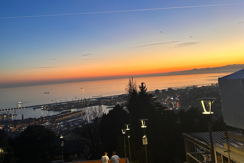 Discover Genoa: Private Guided City Tour by Car