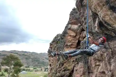 Depuis Cusco : Skybike, escalade et descente en rappel - Cachimayo
