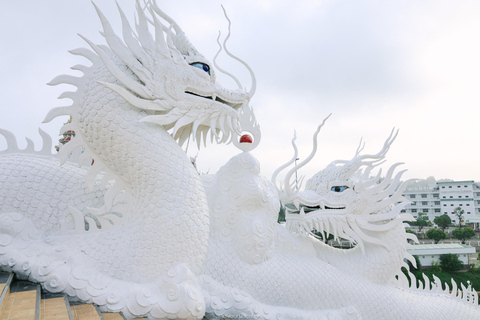 Chiang Mai> Chiang Rai Temples(White/Red/Blue) Day Tour