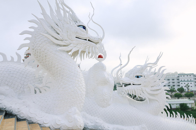 Chiang Mai> Chiang Rai Temples(White/Red/Blue) Day Tour