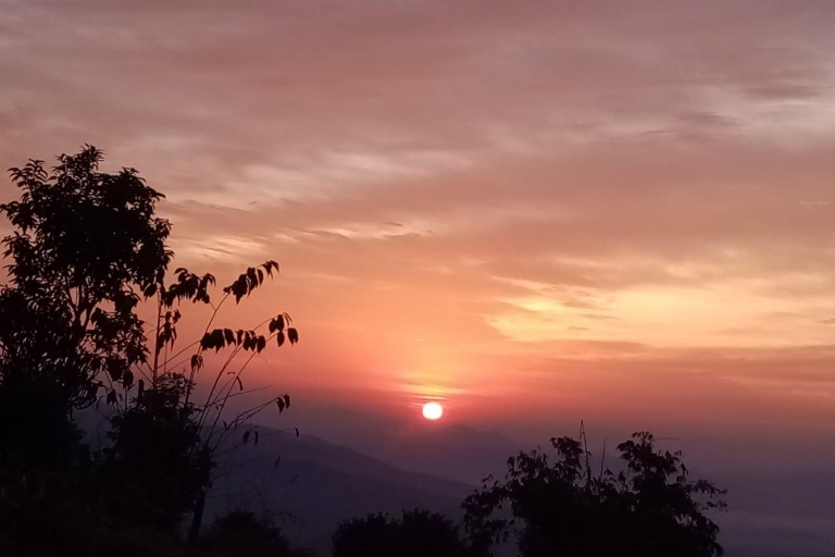 Pokhara dagwandeling vanuit Kathmandu (Transfer per vlucht)