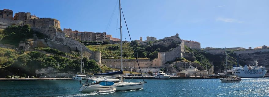 Bonifacio en voilier 7h: Luxe, Détente et Paysages sublimes
