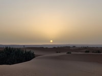 De Fes, Tour du désert de luxe de 3 jours à Marrakech via Merzouga - Housity