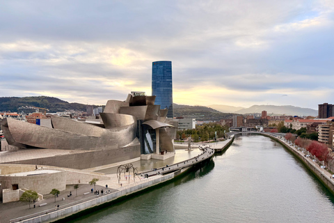 Bilbao: Historic Walking Tour and Highlights English Tour