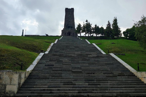 From Sofia: Buzludzha and Shipka Private Day Trip