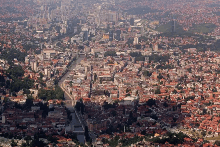 From Visoko: 30 minutes private Cessna flight above Sarajevo