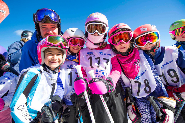 Melbourne: Pase para el complejo turístico Mt Buller Snowy Escape con trasladosMelbourne: Pase para el complejo turístico Mt Buller Snowy Escape con traslados incluidos