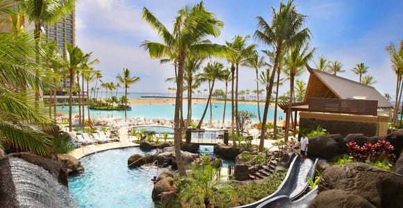 Oahu: Hilton Hawaiian Village Waikiki Resort Day Pass