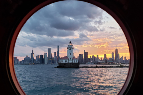 Chicago: Historical & Architectural Fireboat Cruise