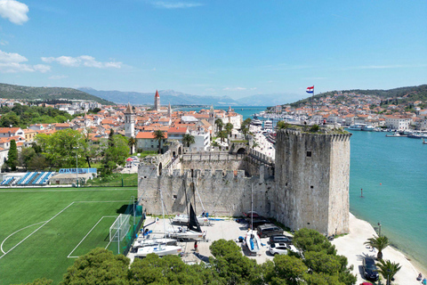 Wspaniała błękitna laguna, łódź motorowa, wino/woda i ręczniki w cenie.Włochy na plaży