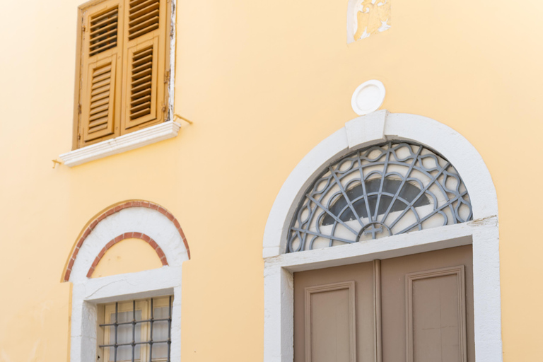 Kalamata: Private Photoshoot at Old Town