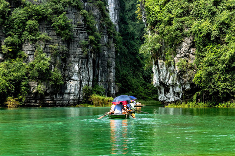 From Hanoi: Ninh Binh – Bai Dinh & Trang An & Mua Cave Tour Group Tour