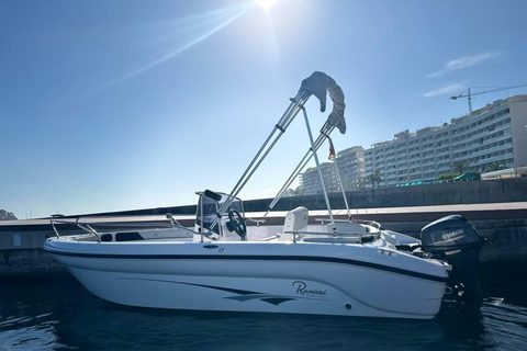 Santa Ponsa: Private Boat Rental with Driving Instructions