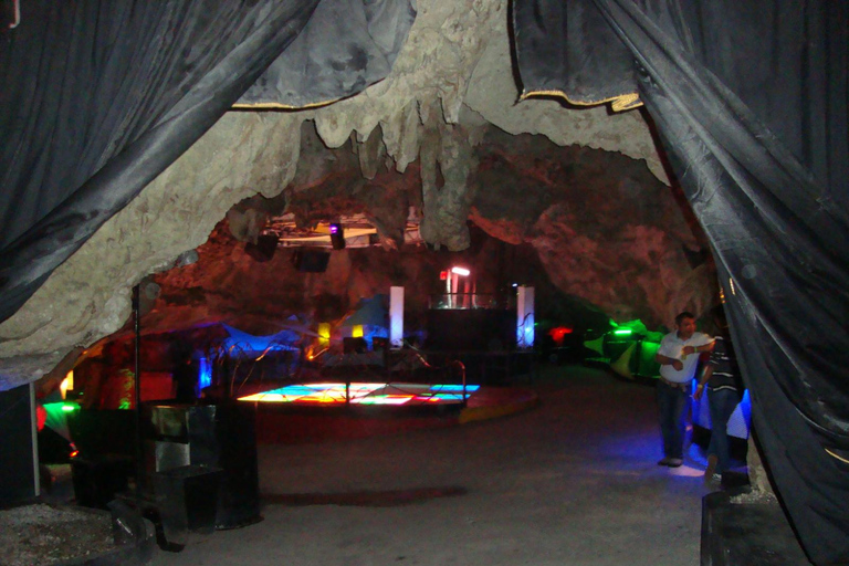 Punta Cana: Nightlife Coco Bongo with Drinks & Hotel Pickup Front Row VIP Zone | Premium Drinks