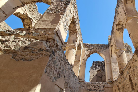 Muscat: Desert Overnight Camping, Wadi & Ibra Village & Souk