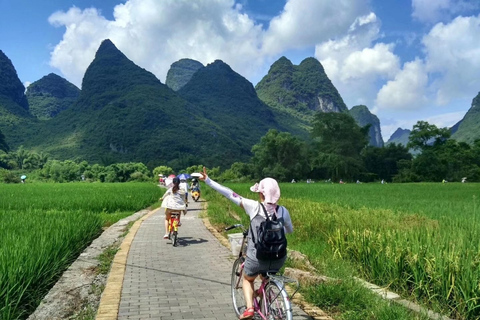 Yangdi Bamboo Rafting, Ancient Stone City& Show Tour