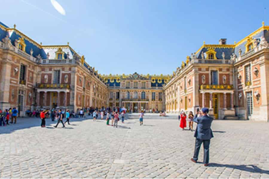Ausflug von Paris zum Schloss Versailles mit Tootbus. Foto: GetYourGuide