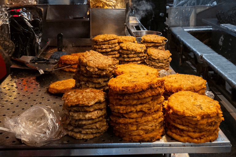 Séoul : Visite culinaire Netflix au marché de GwangjangVisite de groupe avec 3 dégustations de cuisine de rue