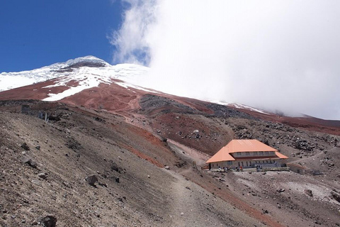 Da Quito: Tour del vulcano Cotopaxi e della laguna di Limpiopungo