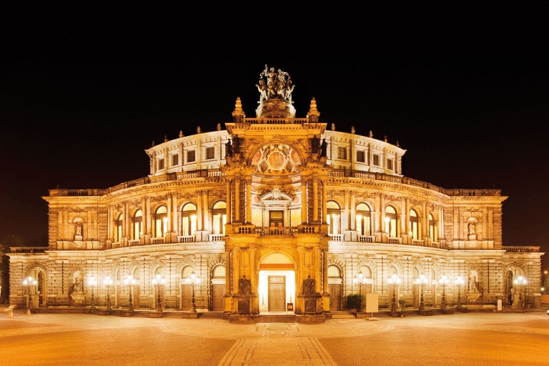 Dresde: Ópera Semper y tour de 45 minutosTour en inglés de la Ópera Semper de Dresden