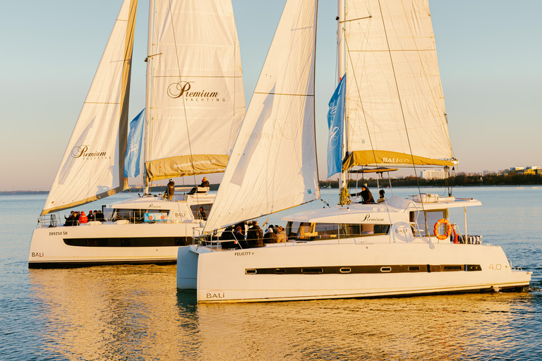 Gdansk/Sopot: Private Catamaran Cruise Sopot: Private Catamaran Cruise
