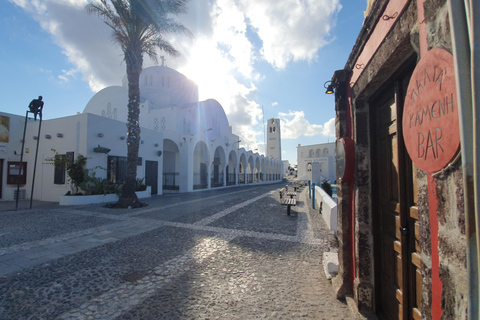 Cruise-Friendly Santorini Tour: Pyrgos, Oia & Fira Gems