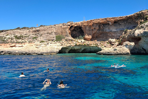 Crociera di un giorno intero a Comino e alla Laguna Blu da Gozo e CirkewwaDa Gozo e Cirkewwa: Crociera di una giornata intera a Comino e alla Laguna Blu