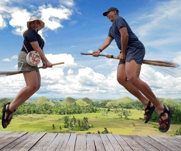 Bohol: Chocolate Hills, Tarsiers, & Loboc River Private Tour