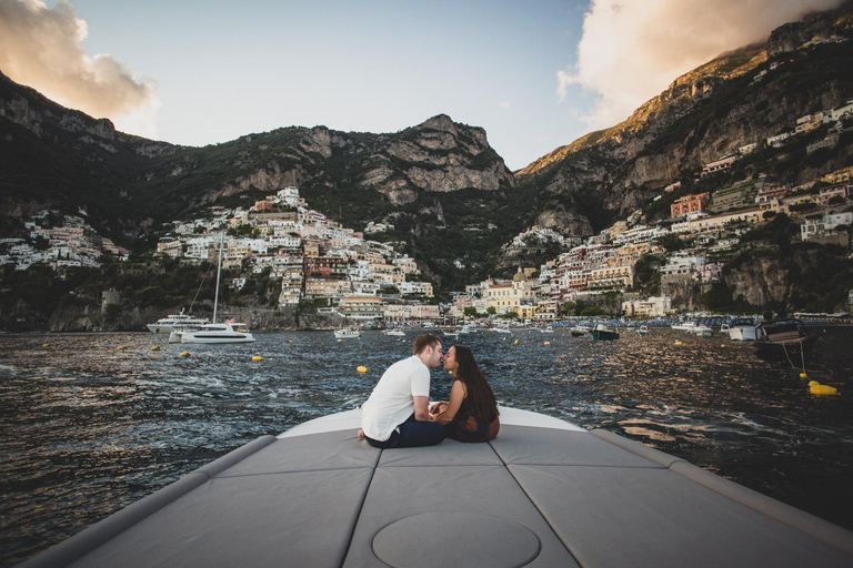 Prywatna sesja zdjęciowa na wybrzeżu AmalfiStrzelanie na wybrzeżu Amalfi - 30 min