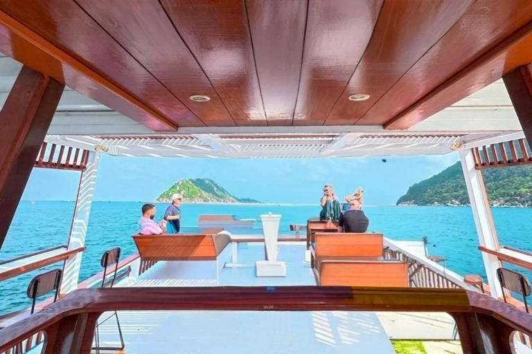 Koh Tao: Snorkel with Turtles at Nangyuan with Fewer Crowds