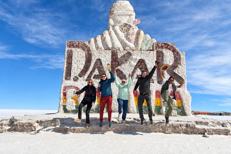 Uyuni: 3-Day Salt Flats Expedition to San Pedro de Atacama Uyuni Tour with Local Spanish Driver