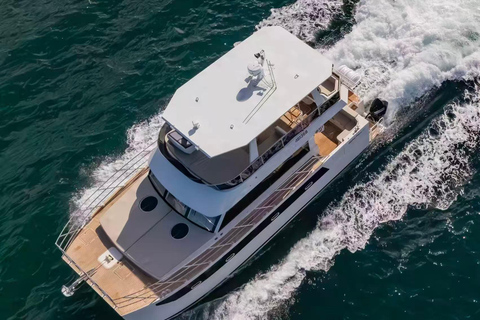 Hobart fishing and diving boat tour
