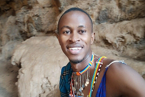 EXPERIÊNCIA MAASAI NO MT SUSWAPASSEIO AO MT SUSWA MAASAI