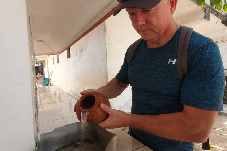 Negombo Private City Tour by Bicycle with Fruit Tasting Negombo Private City Tour by Bicycle with Fruit Tasting