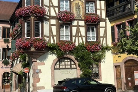 Desde Colmar: Excursión privada a los pueblos y vinos de Alsacia con guía local.Desde Colmar: Excursión privada por los pueblos y viñedos de Alsacia con guía local