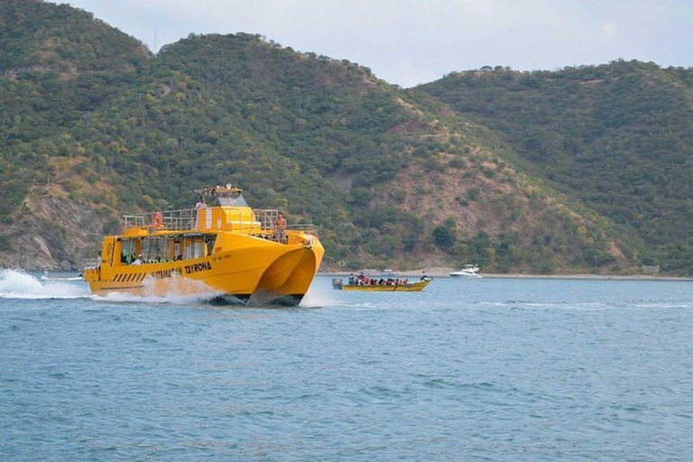 Santa Marta: Barco entre El Rodadero y Playa Bahía ConchaIndividual desde Santa Marta El Rodadero hasta Playa Bahía Concha