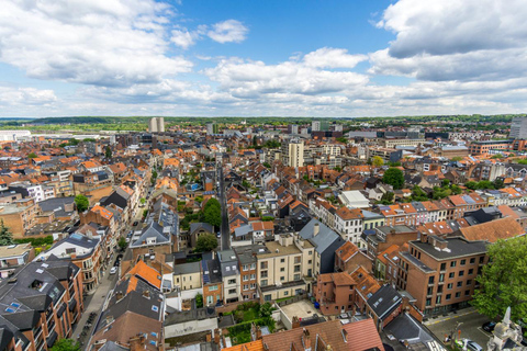 Leuven Family Walk: Historic Squares & Botanical Wonders