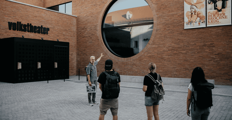 Hidden Architectural Gems of Munich (Max. 16 guests) photo 5