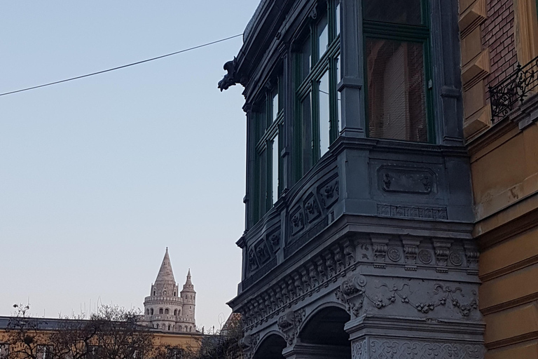 Budapest: Buda Castle District, Memory and Everyday Life