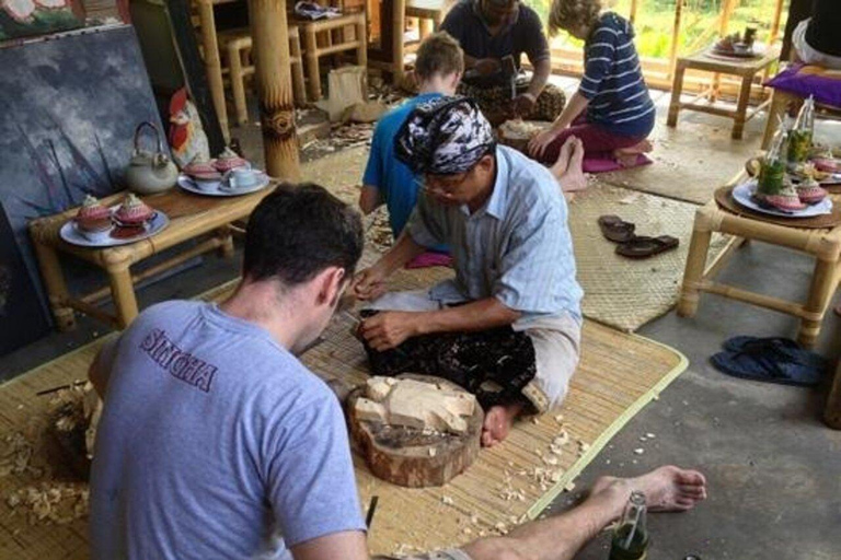 Ubud: Traditional Wayang Shadow Puppet Making Class Puppet Making Class with Meal - Meet at Studio