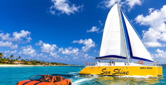 Negril: Private Catamaran Cruise with Jet Car Experience